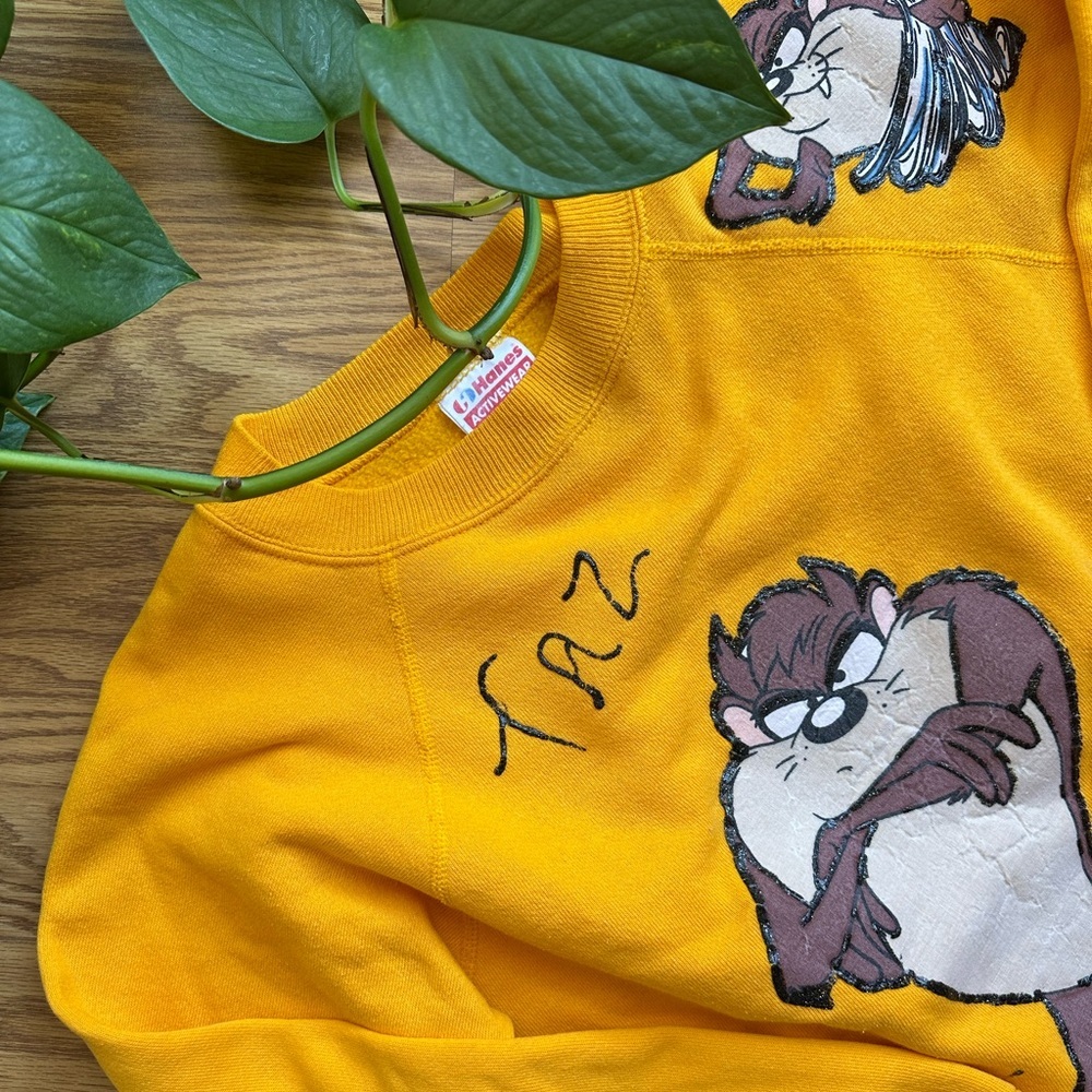 Vintage 90s Tasmanian Devil Sweatshirt